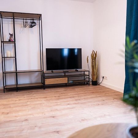 Klassen Apartments! Stadtnahes Ferienhaus* Mit Terrasse In Aulendorf * Fuer 6-8 Personen Exteriör bild